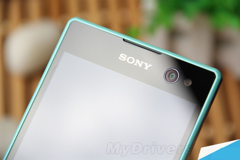 一秒“变妆” 索尼Xperia C3评测