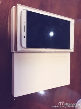 乐视手机高清谍照 