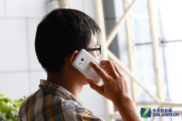 国际大牌入门4G 三星Core Mini 4G评测 