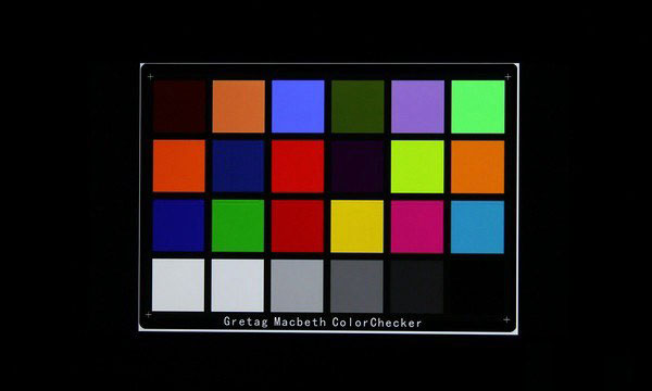 IUNI U3屏幕色彩测试