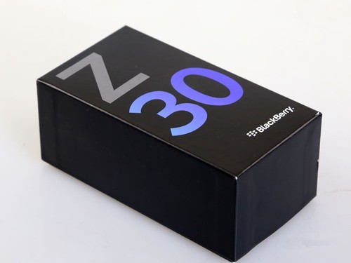 黑莓10全触屏旗舰 黑莓Z30开箱及图赏 