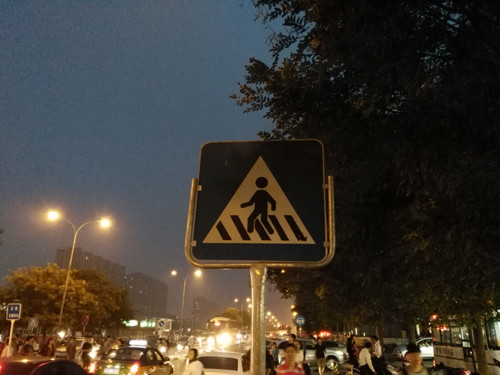 全网通4G金属一体化设计 华为麦芒3评测