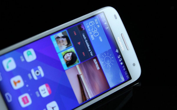 全网通4G金属一体化设计 华为麦芒3评测