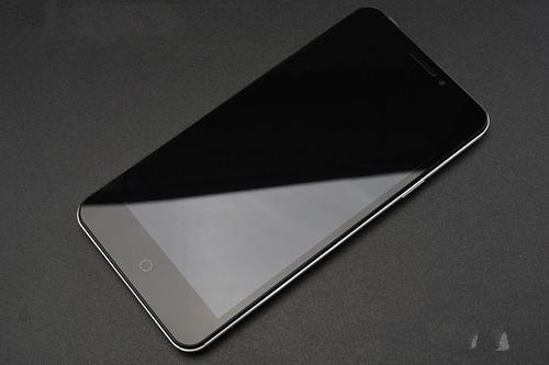 秒杀魅族4/小米4 千元酷派大神F2隆重登场(图组)