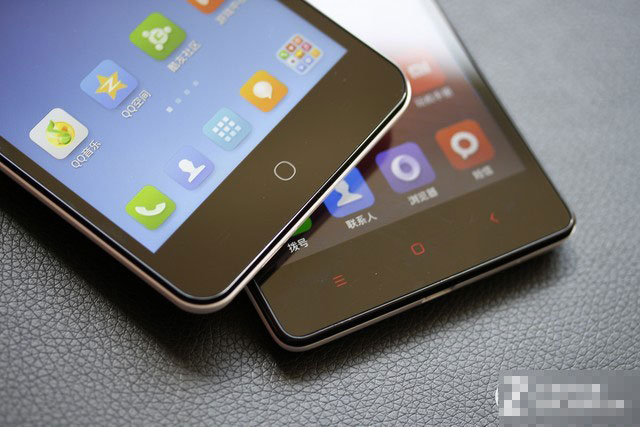 大屏八核决战 酷派大神F2对比红米Note