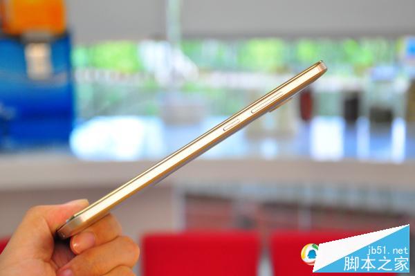 华为Mate7评测:更高屏占比 指纹识别准确