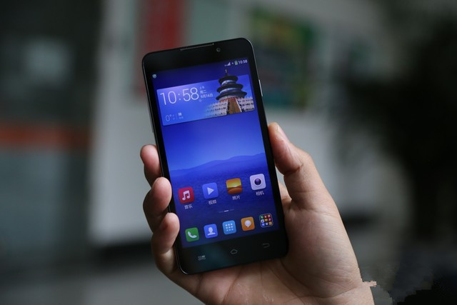 5英寸真8核 799元酷派大神F1青春版评测