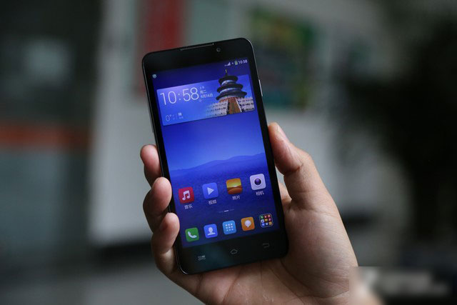 5英寸真8核 799元酷派大神F1青春版评测 