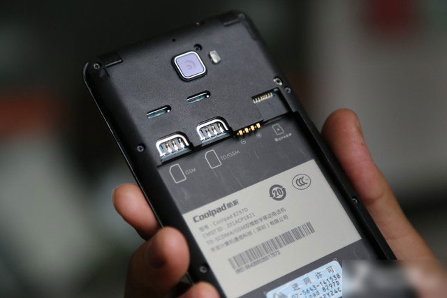 5英寸真8核 799元酷派大神F1青春版评测 