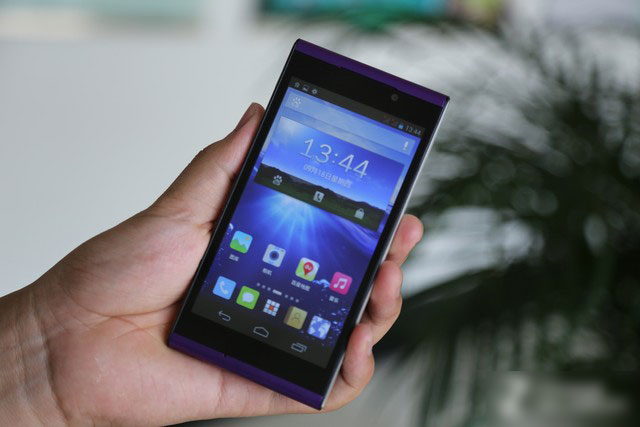 精致外观高清屏四核机 富可视M310评测 