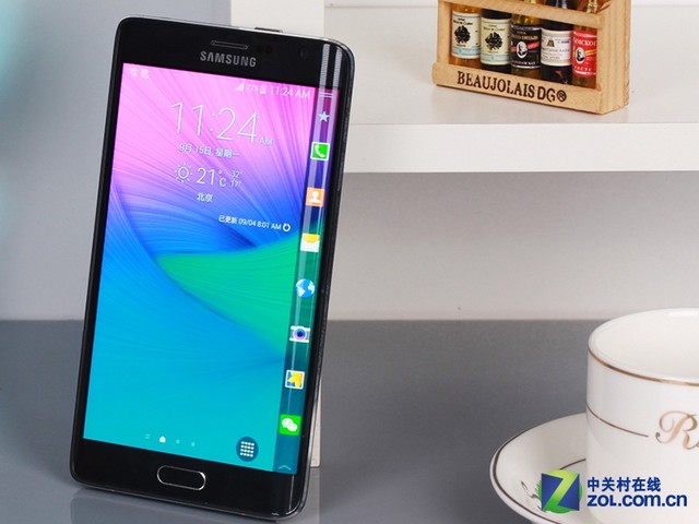 侧边曲面屏 三星GALAXY Note Edge评测 