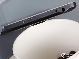 侧边曲面屏 三星GALAXY Note Edge评测 