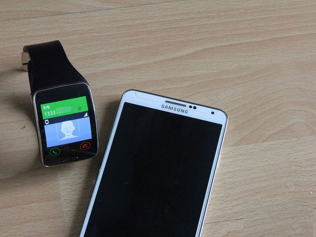 实现多卡多待 三星Gear S+Note3体验评测 