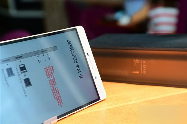 华为巨屏旗舰P8 Max来了：售价瞄准iPhone 6