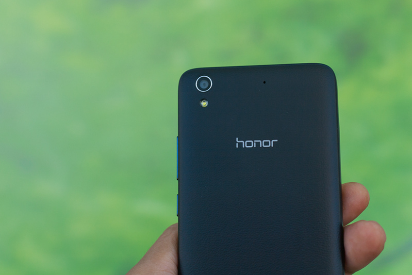 电信４Ｇ　性价王者　荣耀畅玩4电信版评测体验图片10