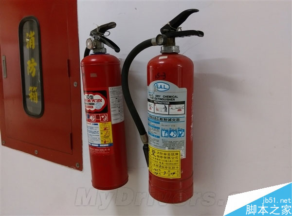 千万像素比拼 iPhone 6、HTC蝴蝶2拍照对比