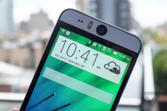 能否成为新一代自拍王？HTC Desire Eye上手