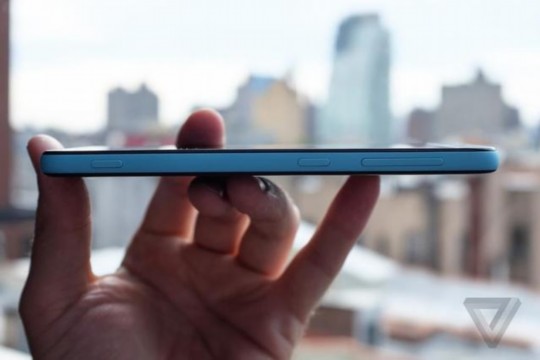 能否成为新一代自拍王？HTC Desire Eye上手