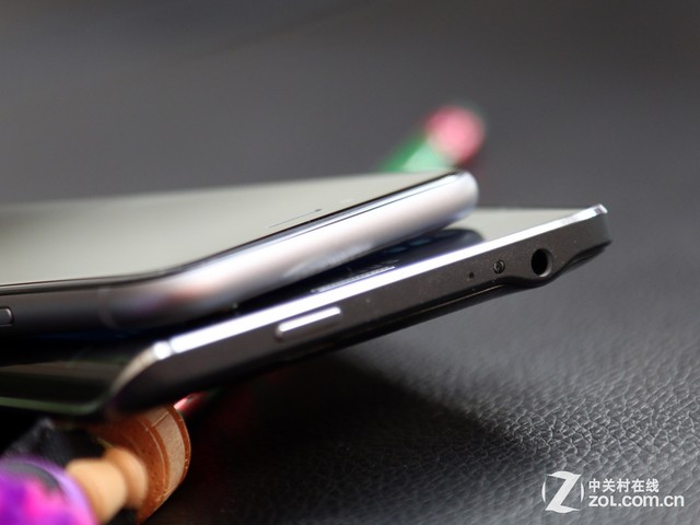 曲面侧屏新意足 iPhone 6对比三星Edge 