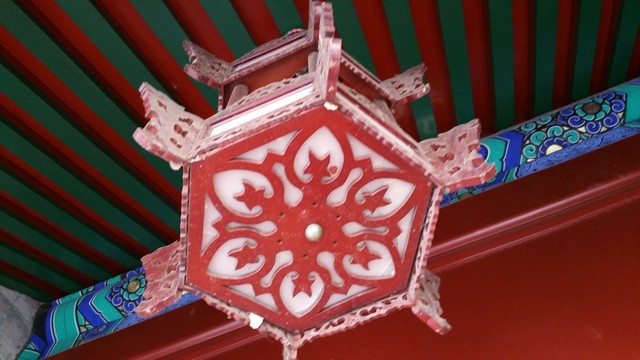 比更大更强大! 三星Edge对比iPhone 6 