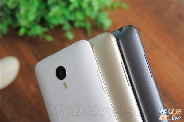 土豪金魅族MX4来了！三色大集合图赏