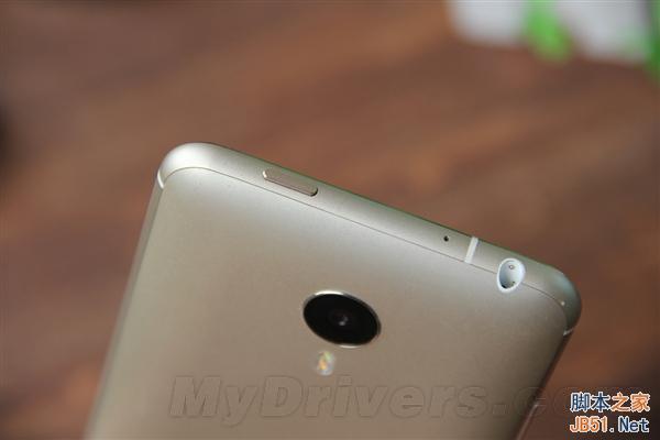 土豪金魅族MX4来了！三色大集合图赏