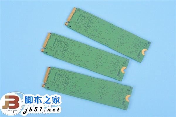 超3GB/S的读取速度:三星SM961 256GB M.2 SSD全球首测