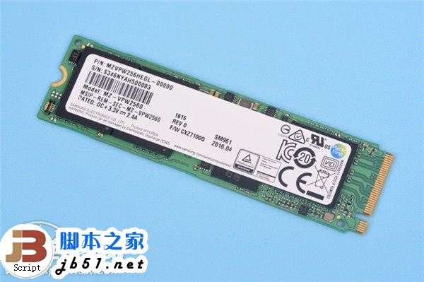超3GB/S的读取速度:三星SM961 256GB M.2 SSD全球首测