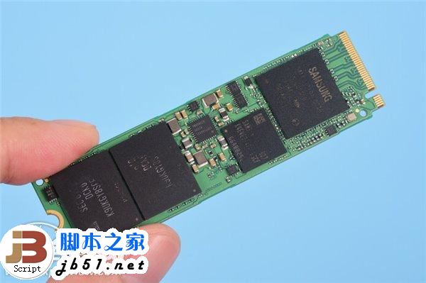 超3GB/S的读取速度:三星SM961 256GB M.2 SSD全球首测