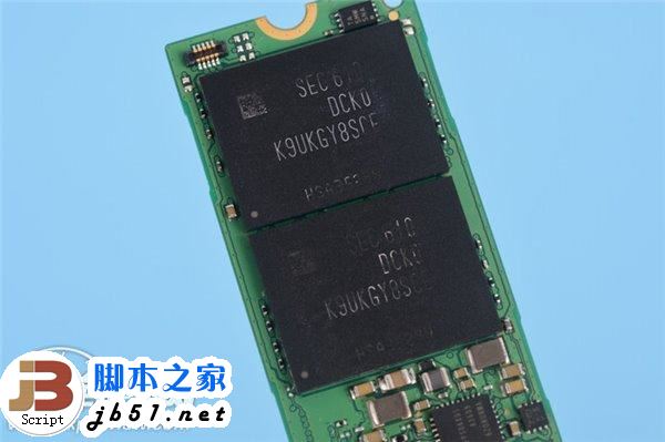 超3GB/S的读取速度:三星SM961 256GB M.2 SSD全球首测