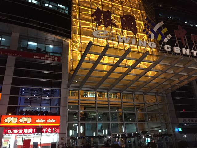 天生骄傲被完爆 锤子手机对比iPhone 6 