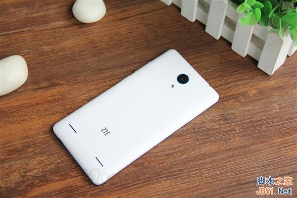 999元/全网通 中兴V5 Max对比图赏