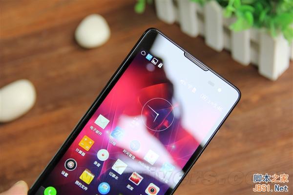 999元/全网通 中兴V5 Max对比图赏