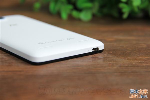 899元/全网通 中兴V5S对比V5图赏