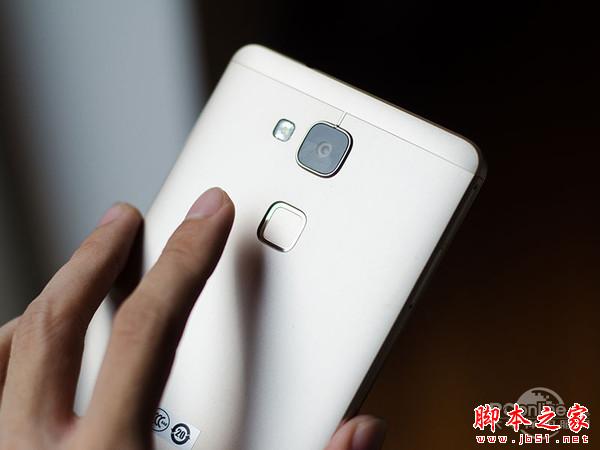 华为Mate7