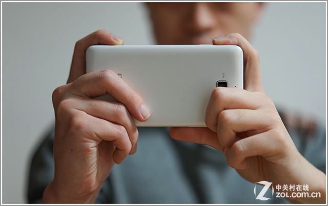 骁龙 410+4G 大神 F1 电信版全面评测 