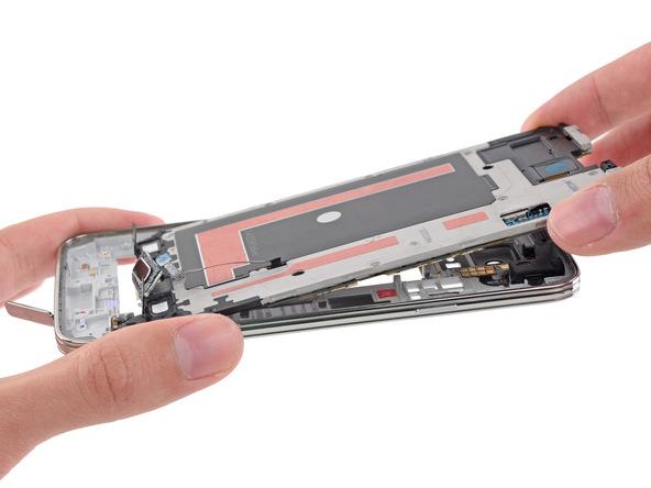 三星GALAXY S5内部拆解 史上零件最少
