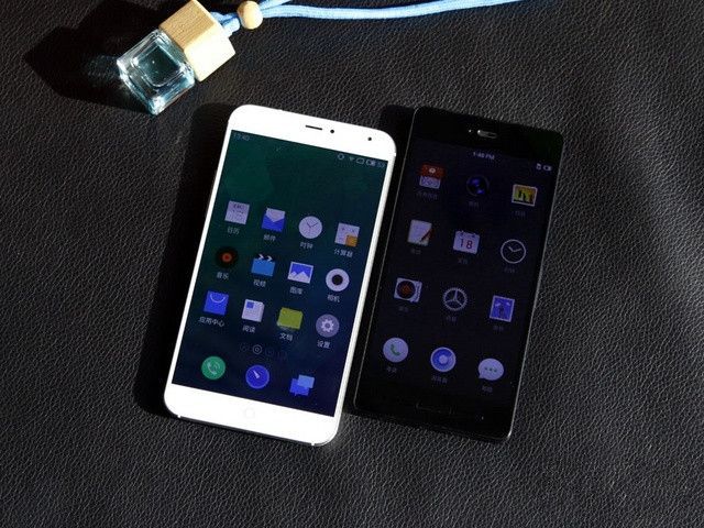 当梦想遇上情怀 魅族MX4对比锤子手机