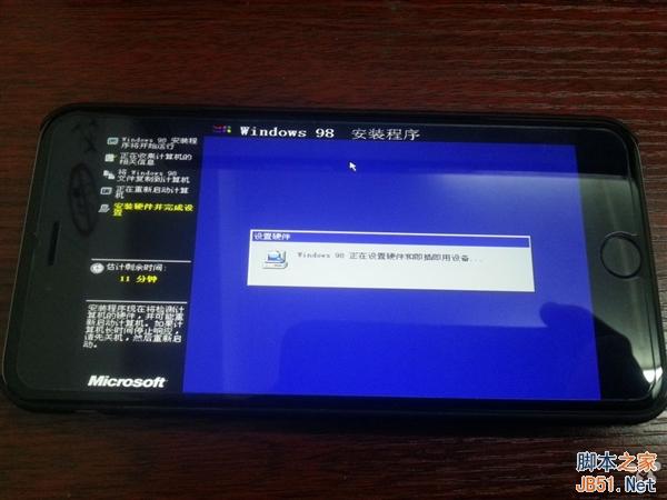 那画面太美:iPhone 6 Plus刷上Win98