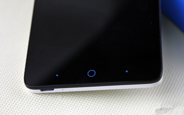 千元双卡神器 中兴V5S双4G兼容版评测 