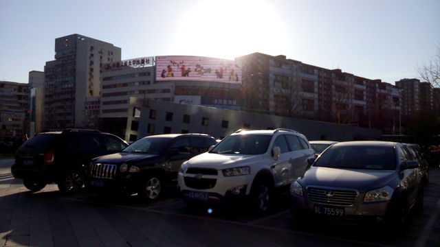 500元之差 千元大神F2联通版对比小米3 