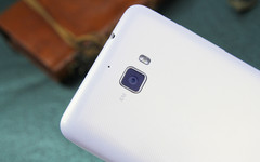 64位CPU双卡4G 大神F1 Plus移动版评测 