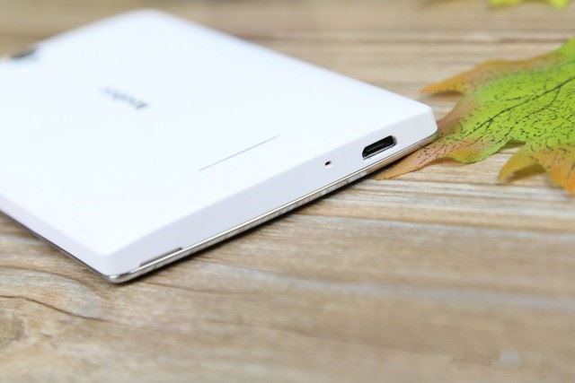 握感舒适/拍照影音是亮点 酷比p评测 