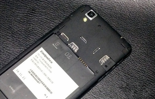 1080p屏双4G 八核大神F2全高清版评测 