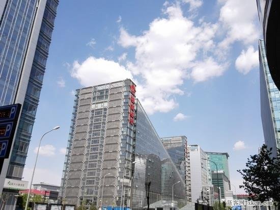 华为P7初体验 外观与P6很相似_脚本之家