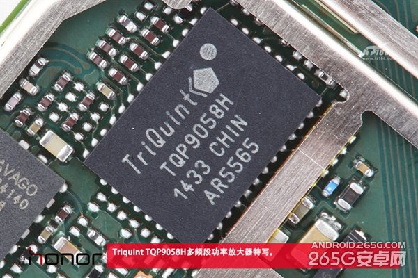 做工也能秒iPhone？荣耀6 Plus拆解