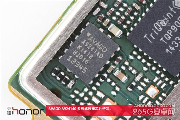 做工也能秒iPhone？荣耀6 Plus拆解