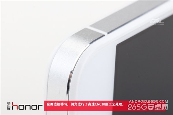 做工也能秒iPhone？荣耀6 Plus拆解