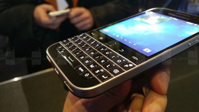 这才是情怀 黑莓Classic真机上手图