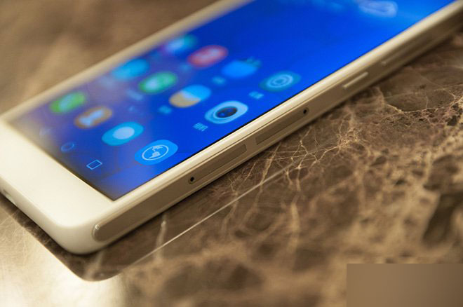 华为荣耀6Plus双镜头抢先体验